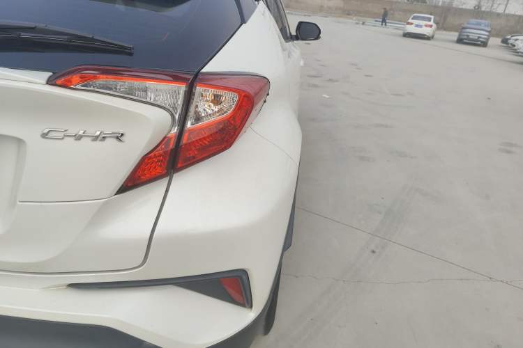 Used Toyota C-HR 2020 2.0L Leading Edition
