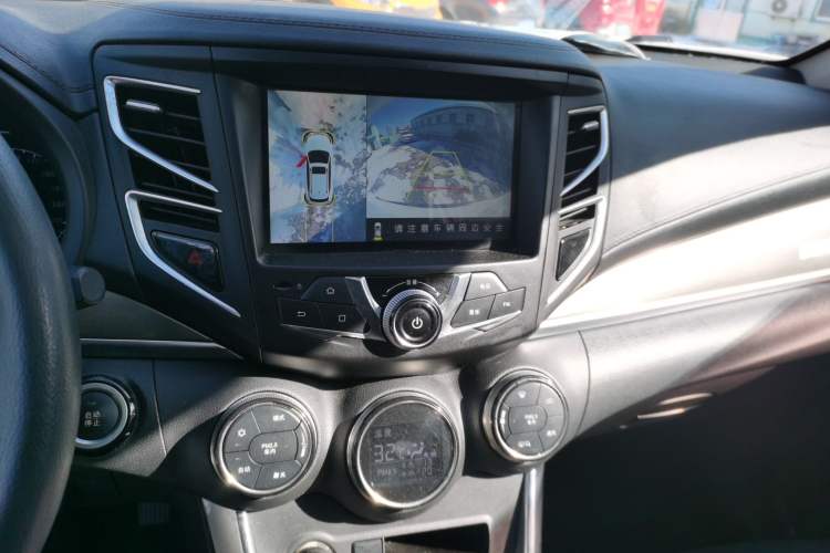 Used BYD Song 2018 1.5TID Automatic Smart Connect Prestige Model