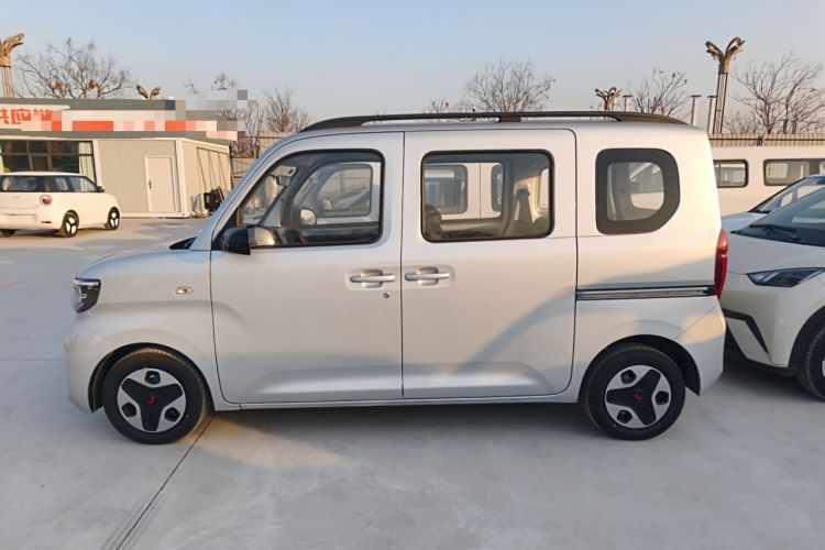 Used Wuling Zhiguang New Energy 2025 Comfort Model
