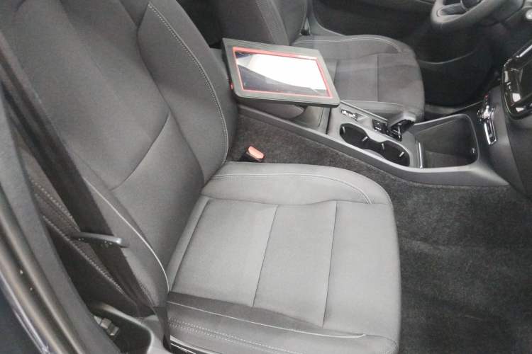 Used Volvo XC40 2022 T4 Four-Wheel Drive Smart & Stylish Edition
