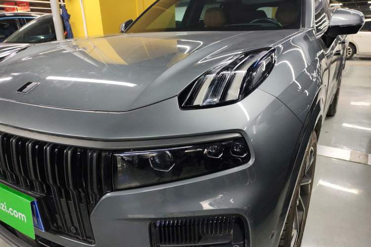 Used Lynk & Co 09 2021 2.0T Halo Six-Seater