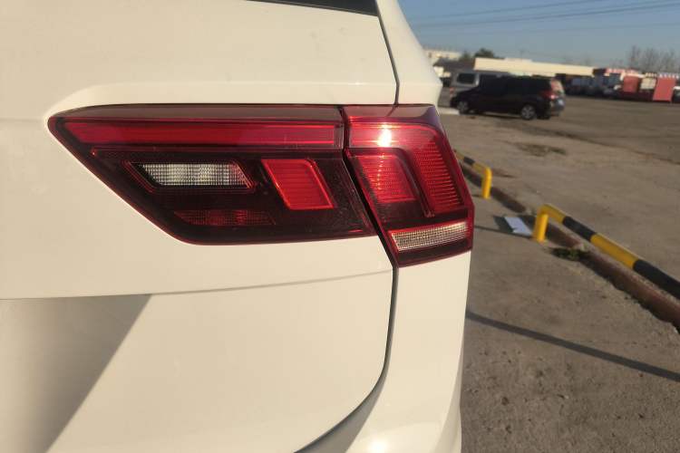 Used Volkswagen Tiguan L 2022 330TSI Automatic Two-Wheel Drive Smart Edition
