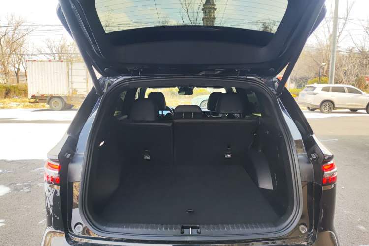 Used Geely Auto Monjaro L 2024 2.0TD High-Power Automatic Two-Wheel Drive Skyline Edition