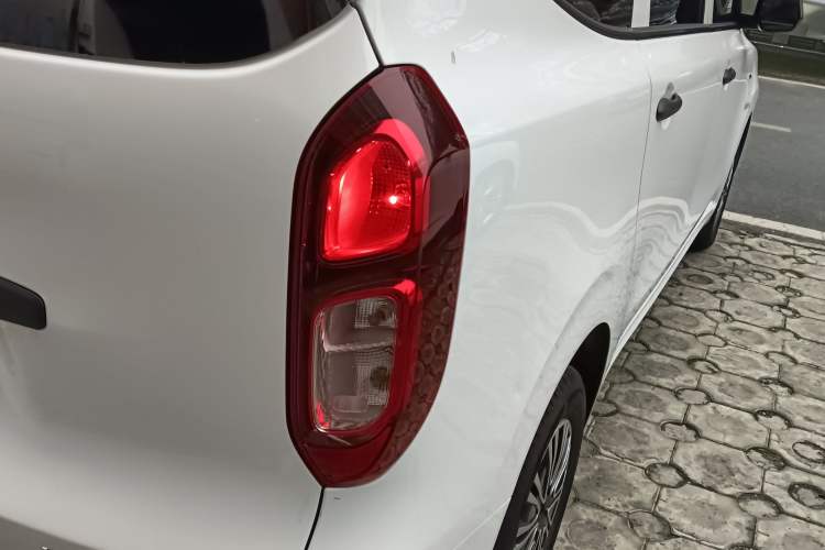 Used Wuling Hongguang New Energy 2024 All-Electric Model 300KM Standard Version