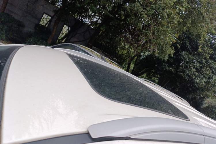 Used BAIC Senova X65 2015 2.0T automatic comfort version
