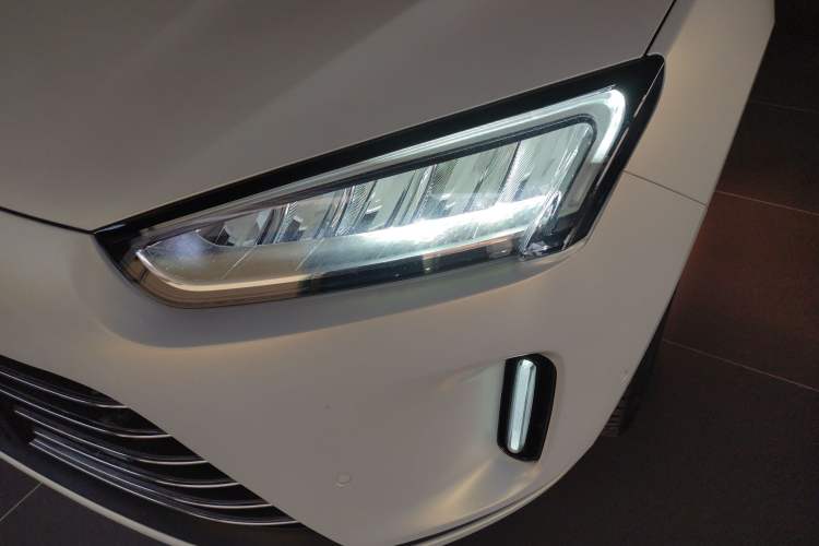 Used Hima AITO M5 2022 Range-Extended Rear-Drive Standard Version
