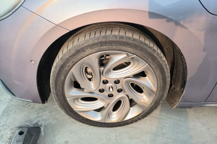 Used ORA Lightning Cat 2022 555 km Luxury Edition