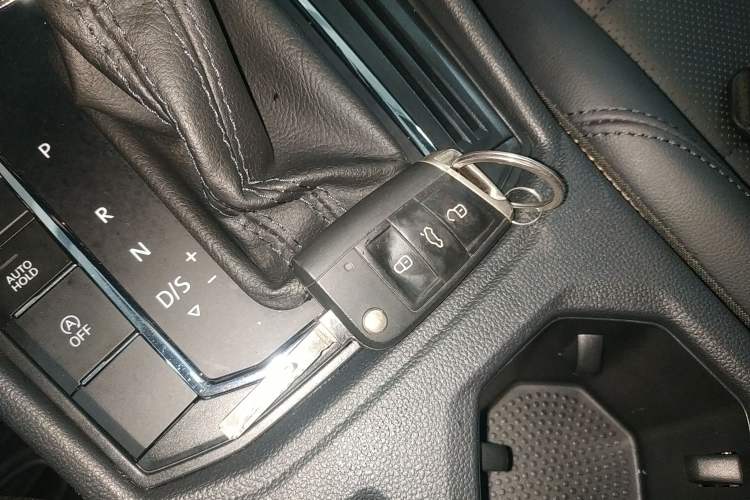 Used Volkswagen Lavida 2022 1.5L Automatic Comfort Edition
