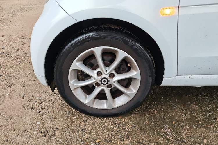 Used  fortwo 2018 1.0L 52kW Hardtop Dynamic Version China V
