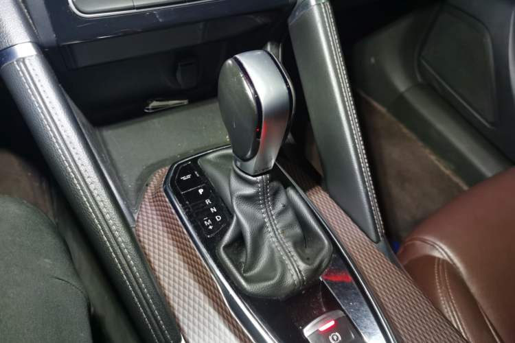 Used Renault Koleos 2018 2.0L Two-Wheel Drive 120th Anniversary Limited Edition
