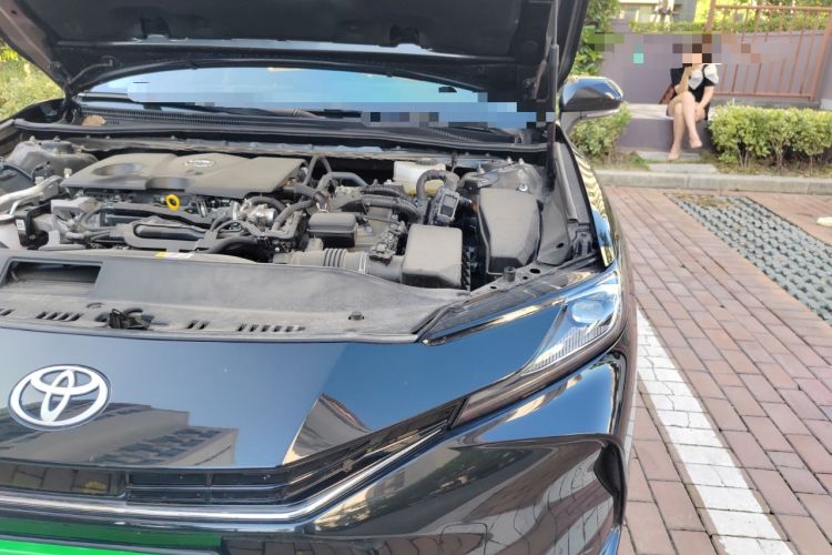 Used Toyota Camry 2024 Dual-Motor 2.0 HGVP Luxury Edition
