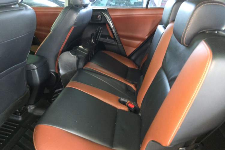 Used Toyota RAV4 2013 2.5L Automatic 4x4 Elite Edition
