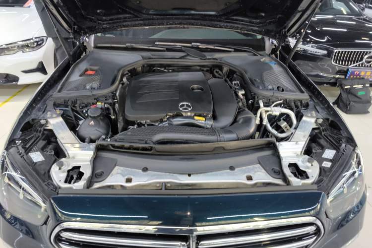 Used Mercedes-Benz E-Class 2023 E 260 L