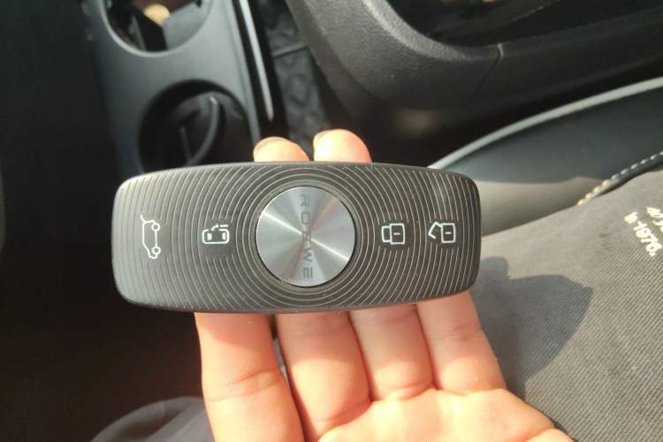 Used Roewe iMAX8 2021 400TGI Flagship Edition
