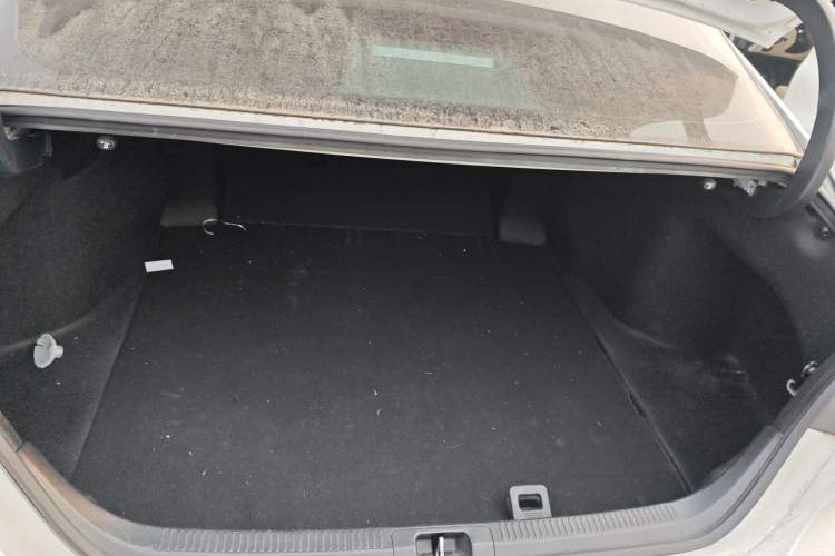 Used Toyota Camry 2023 2.0G Luxury Edition