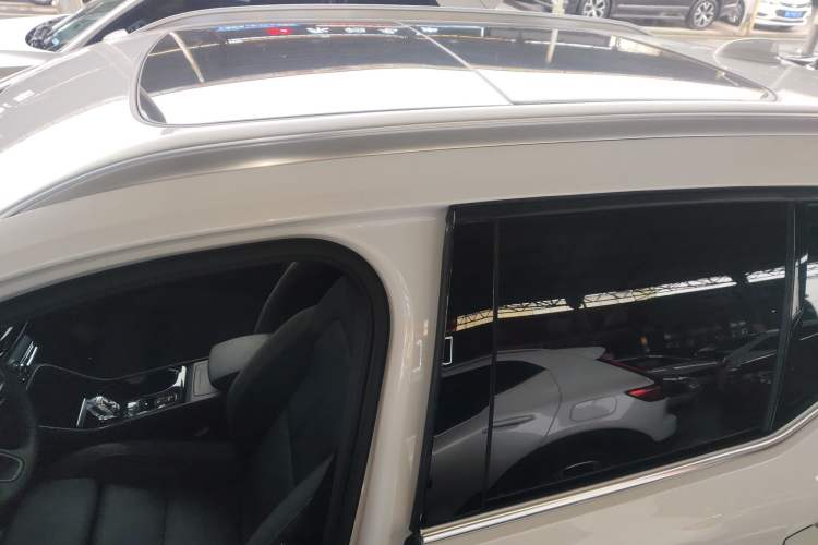 Used Volvo XC40 2023 B3 Zhiyuan Luxury Edition