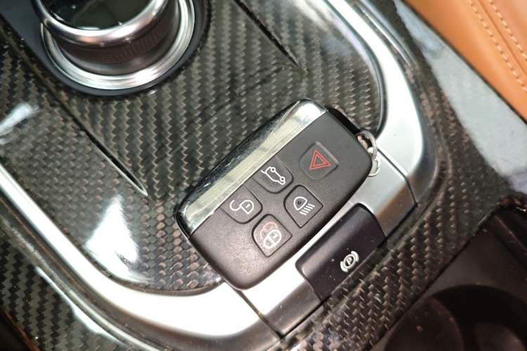 Used Land Rover Discovery Sport 2017 2.0T HSE