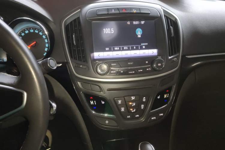 Used Buick Regal 2014 1.6T Fashionable Tech Edition
