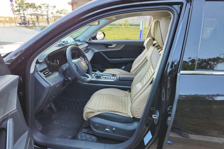 Used Hongqi HS5 2023 2.0T Four-Wheel Drive Flagship Pro Edition
