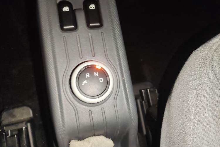 Used Wuling Hongguang MINIEV 2022 Macaron Premium Model – Lithium Iron Phosphate
