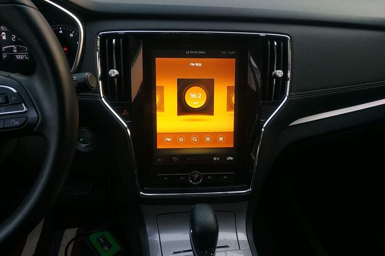 Used Roewe RX5 2020 20T Automatic 4G Connect Superior Flagship Edition