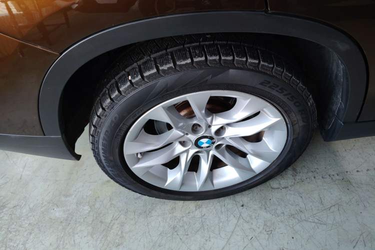 Used BMW X1 2014 sDrive18i Leading Model
