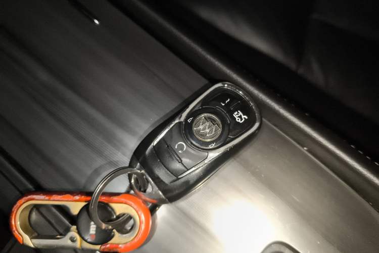 Used Buick LaCrosse 2019 28T Luxury Model