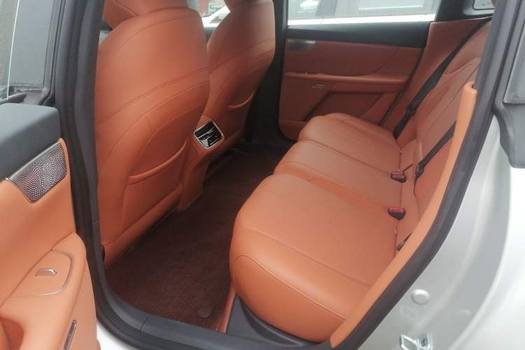 Used  eπ007 2025 Model Pure-Electric 565 All-Wheel-Drive Max Leading Edition