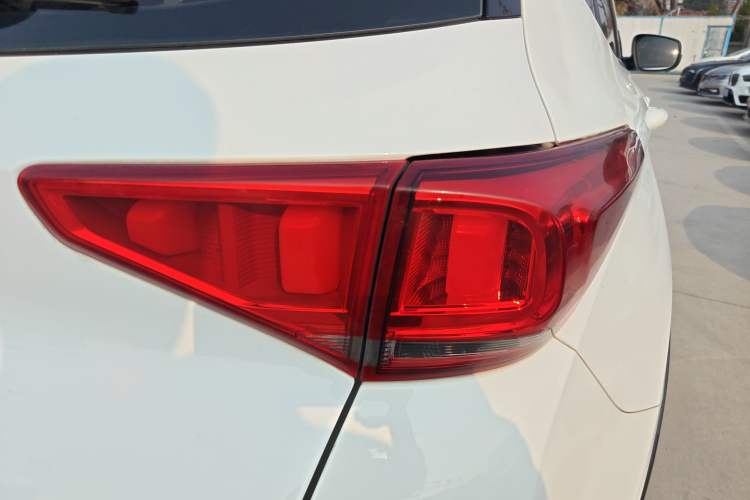 Used Chery Tiggo 7 2016 2.0L CVT YAOZHEN Edition
