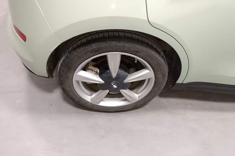 Used ORA Good Cat 2023 401 km Standard Range Prestige Version Lithium Iron Phosphate
