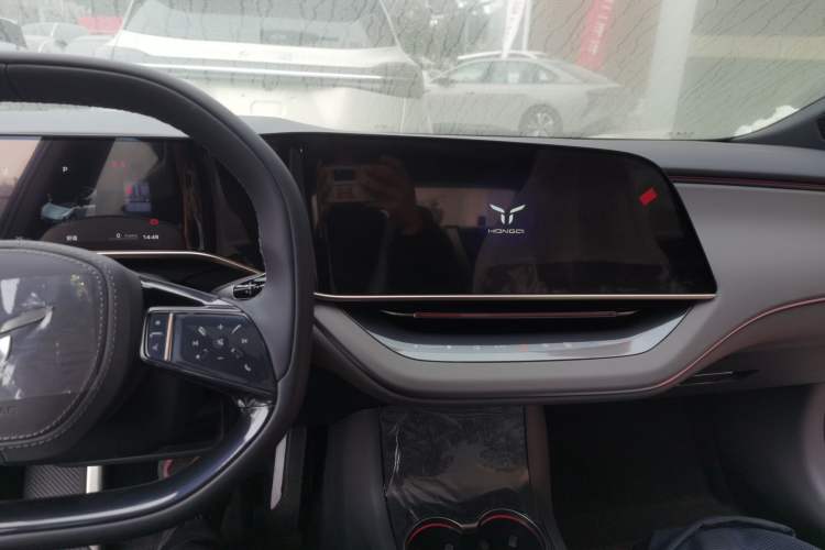 Used Hongqi EH7 2024 640 Pro+ All-Wheel Drive