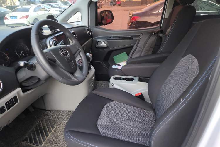 Used  M3 2016 IKEA Edition 1.6L Luxury Smart Model