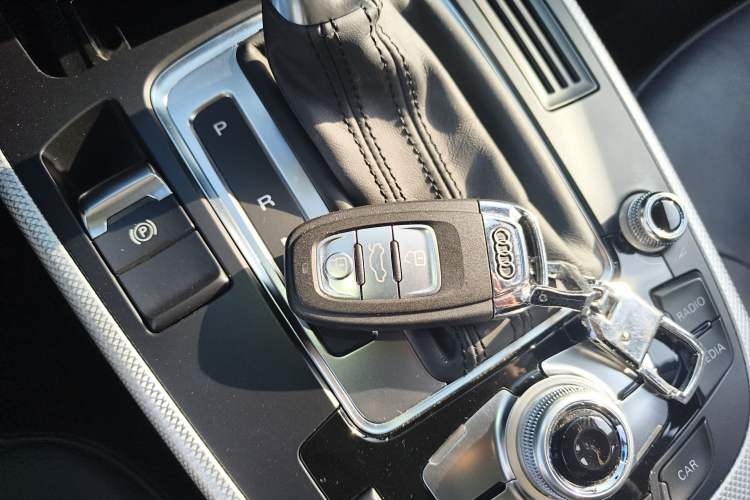 Used Audi A4 (Import) 2014 40 TFSI allroad quattro plus version
