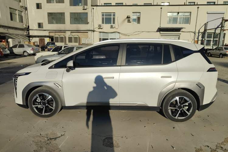 Used AION Y 2023 Younger Star Edition