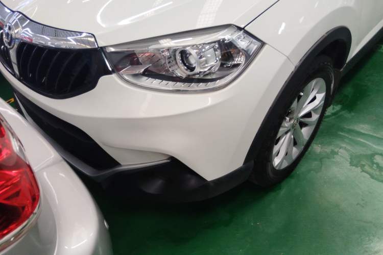 Used Brilliance V3 2016 1.5L Automatic Smart Version
