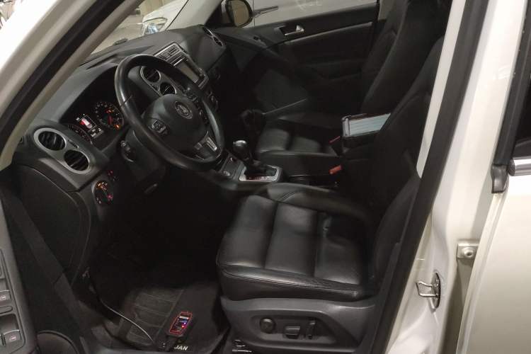 Used Volkswagen Tiguan 2015 1.8TSI Automatic Two-Wheel Drive Luxury Model
