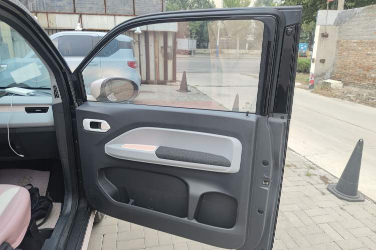 Used Chery QQ Ice Cream 2023 170km Milkshake – Lithium Iron Phosphate
