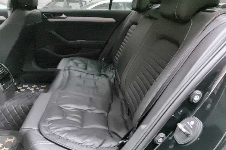 Used Volkswagen Magotan 2024 2 Million Units of Zhongxiang Version 280TSI DSG Comfort Edition