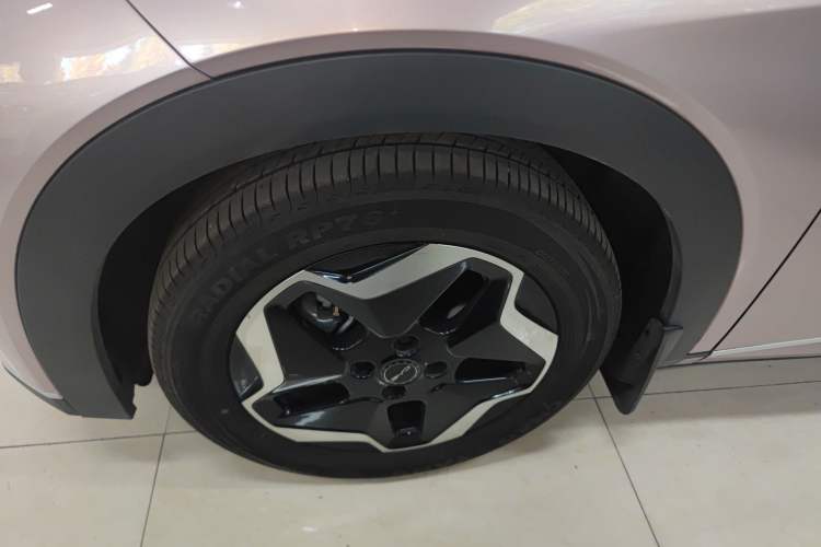 Used BYD Dolphin 2021 405 km Fashion Edition
