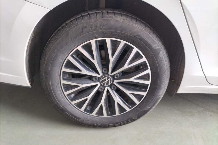 Used Volkswagen Sagitar 2023 200TSI DSG Flyover Edition