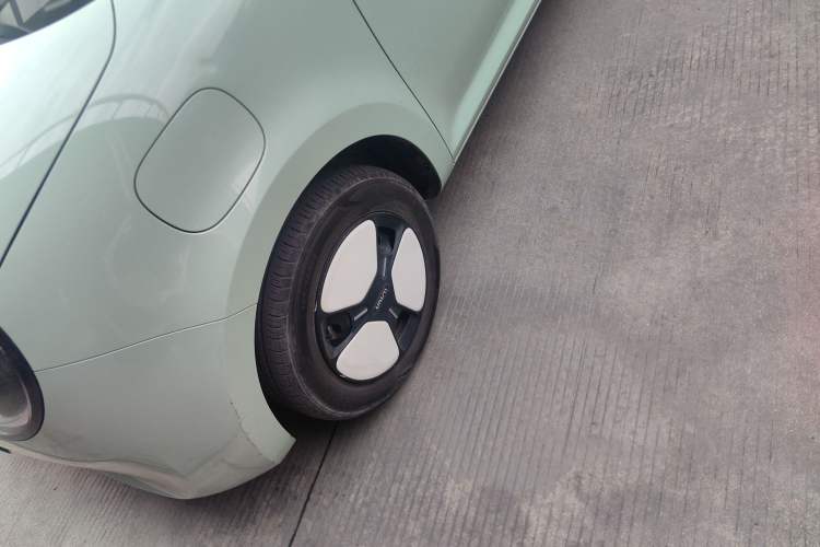 Used  Lumin 2022 210km Sweet Edition
