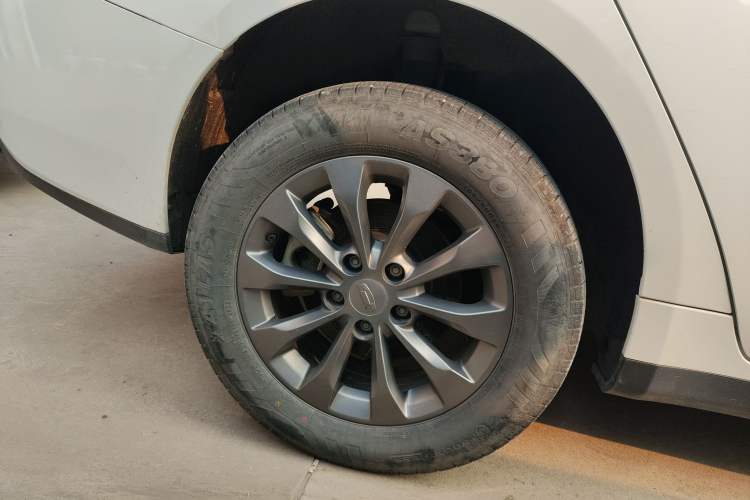 Used Geometry A 2024 410KM Travel Edition
