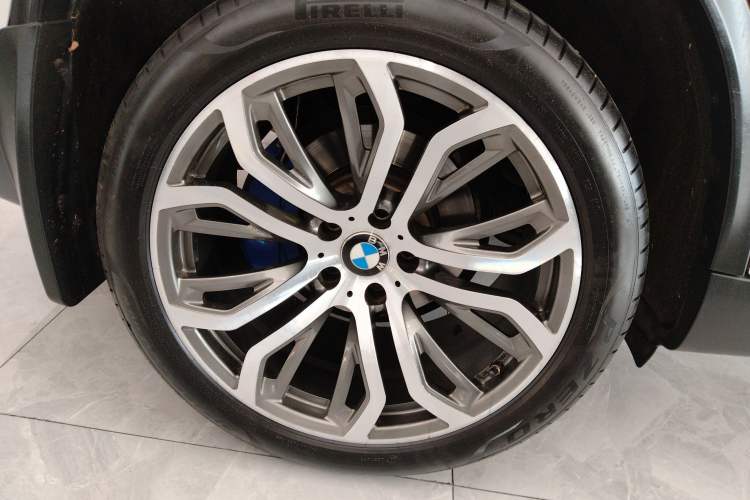 Used BMW X5 2017 xDrive35i parallel import
