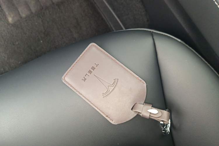 Used Tesla Model Y 2024 Rear-Wheel-Drive Version