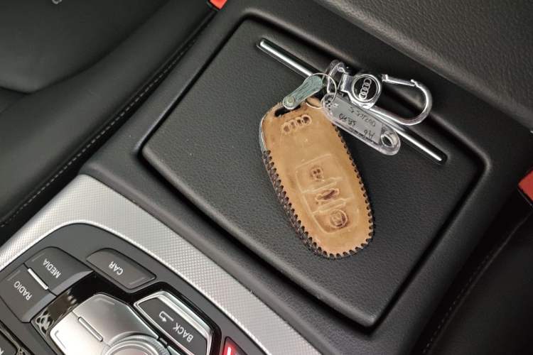 Used Audi A6L 2018 30th Anniversary Edition 35 TFSI Sport Edition
