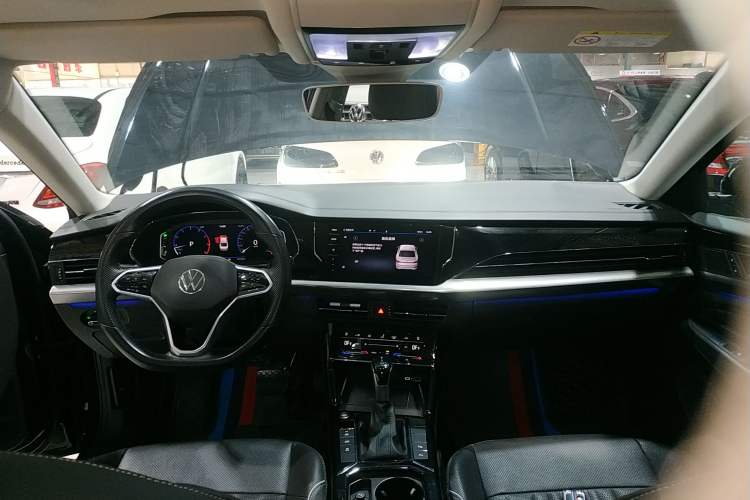 Used Volkswagen Passat 2022 330TSI Luxury Edition
