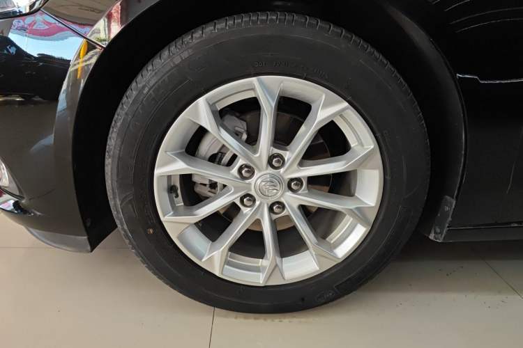 Used Buick LaCrosse 2022 552T Luxury Version