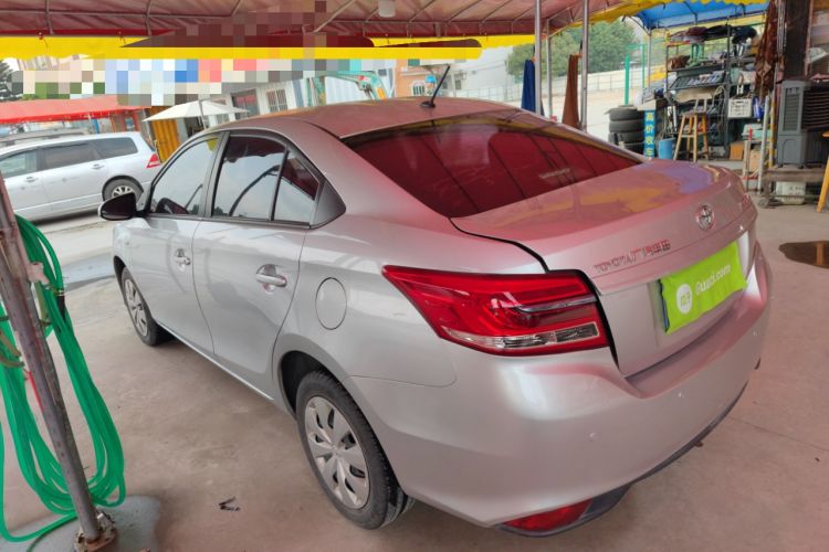 Used Toyota YARiS L 2017 1.5E CVT Dynamic Edition
