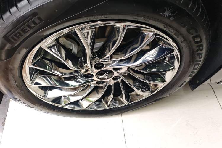 Used VOYAH Dream 2024 PHEV Ultra-Long Range Flagship Edition