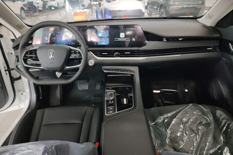 Used Bestune B70 2025 Dragon Edition 1.5T Enjoyment Model
